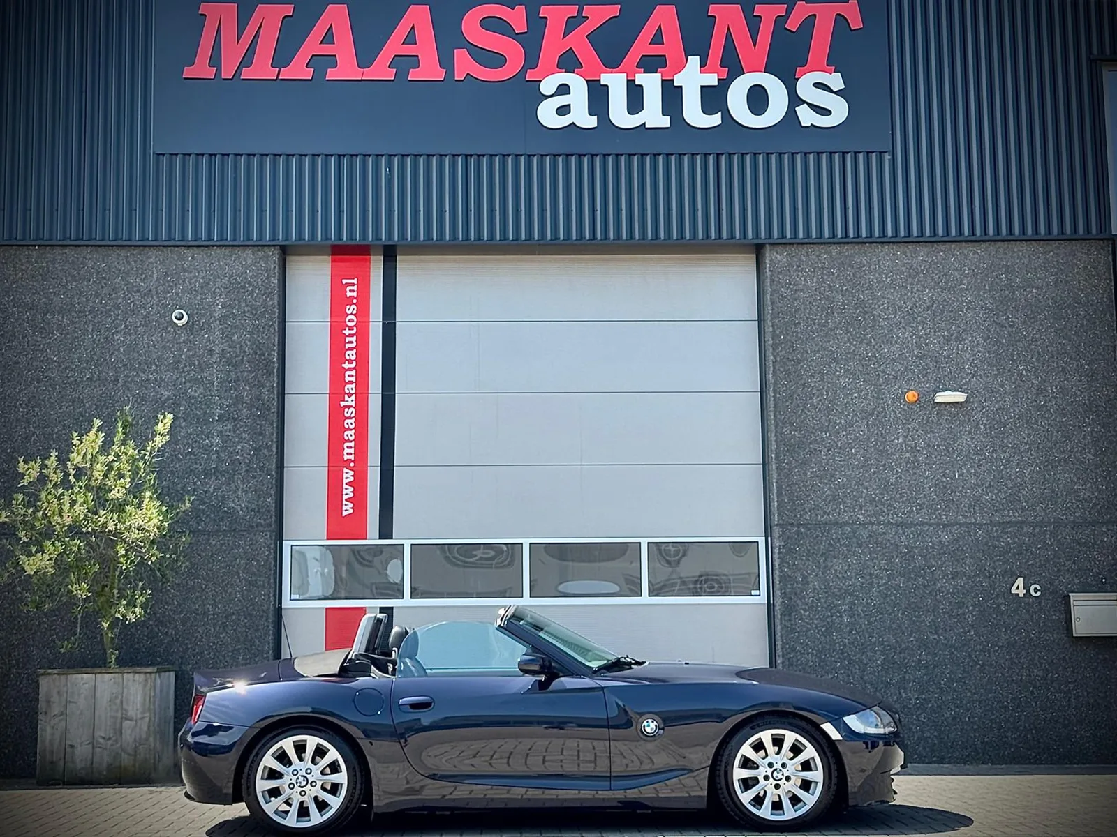 BMW Z4 (2006) — foto 1