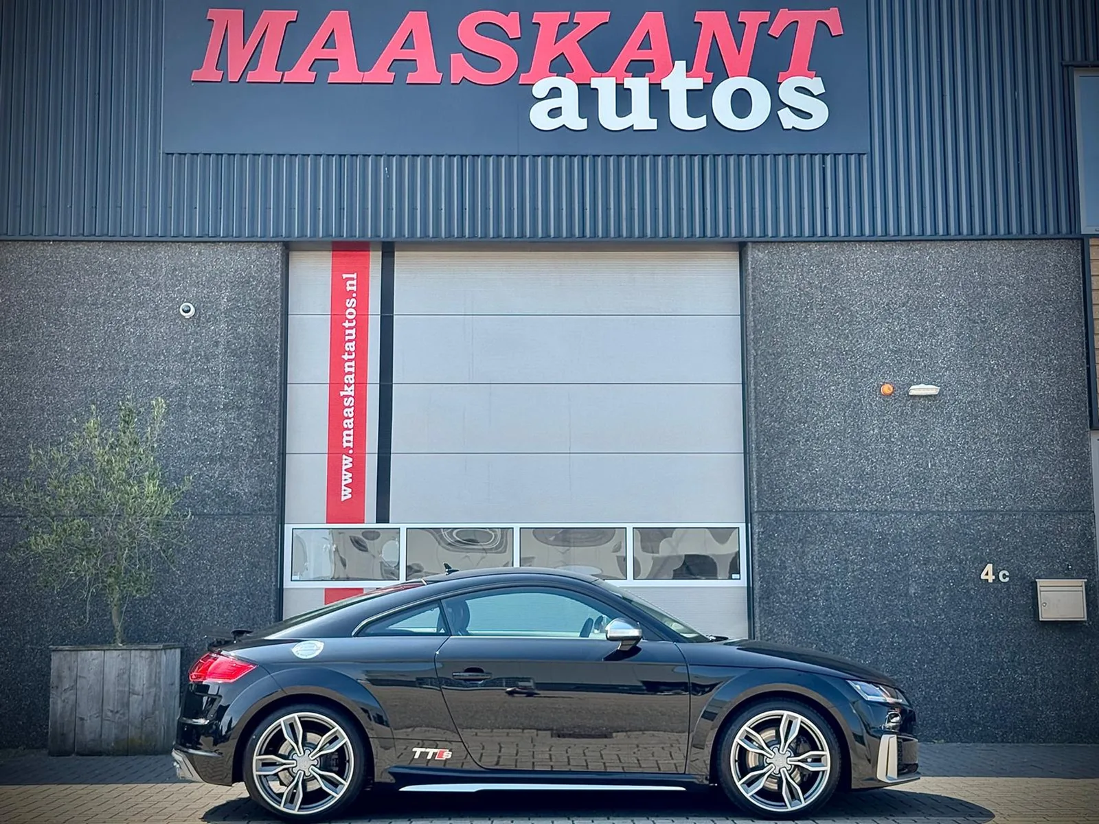 Audi TT (2020) — foto 1