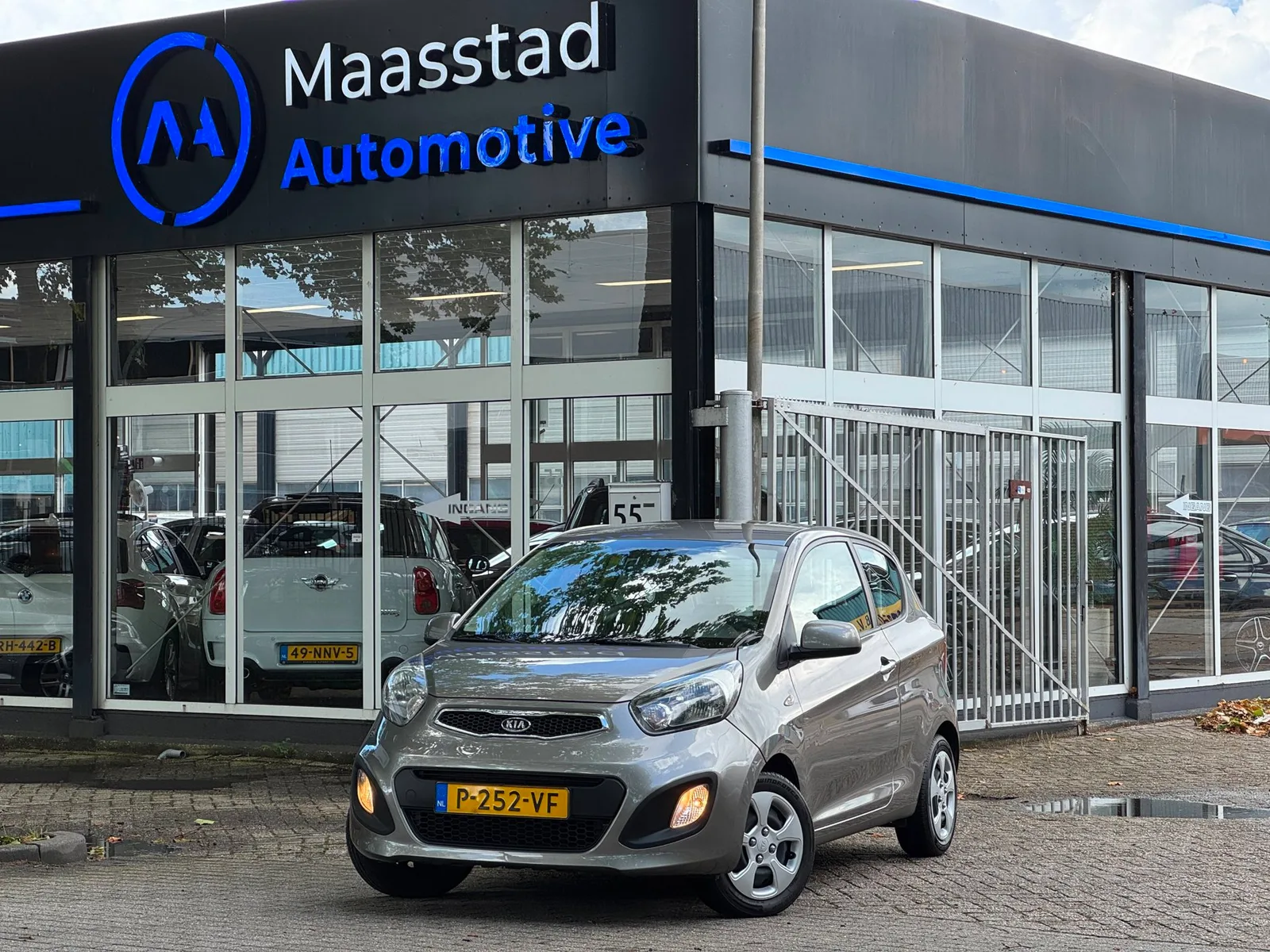 Kia Picanto (2011) — foto 1
