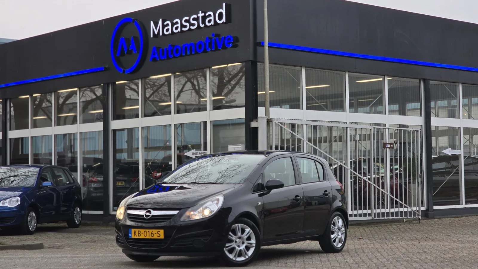 Opel Corsa (2008) — foto 1