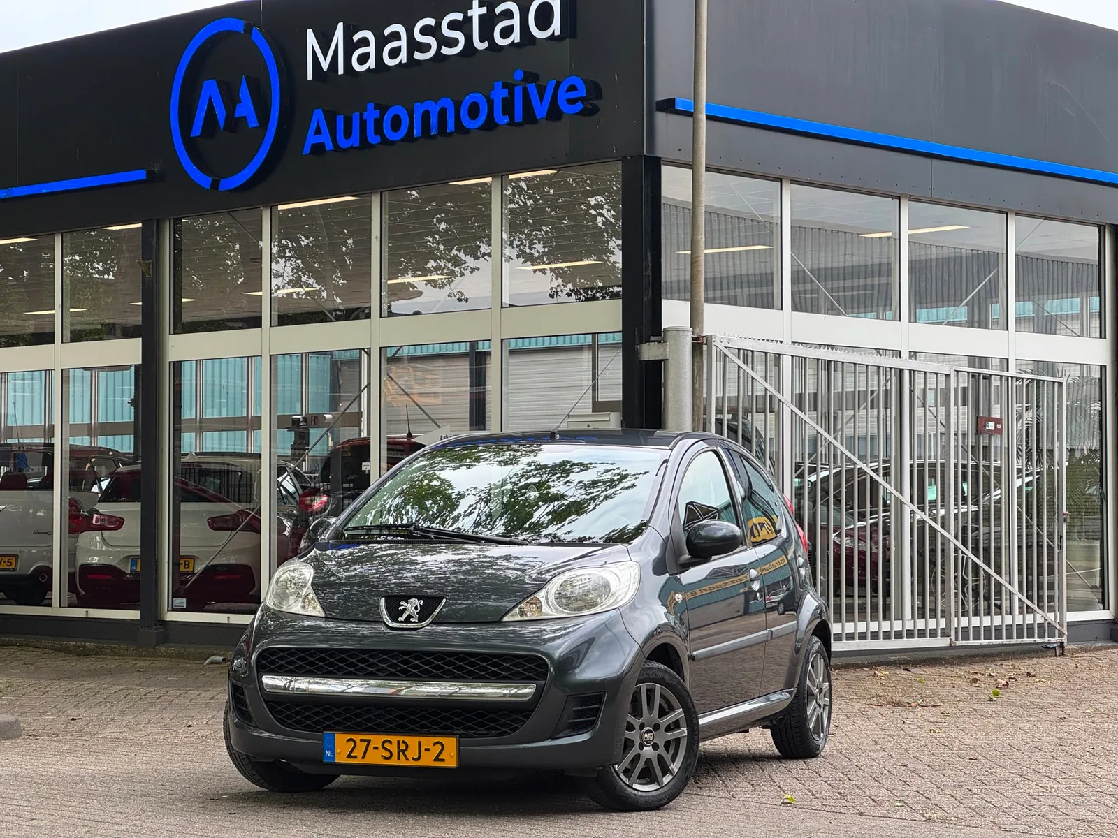 Peugeot 107 (2011) — foto 1