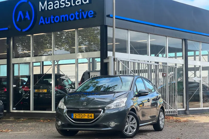 Peugeot 208 (2014)