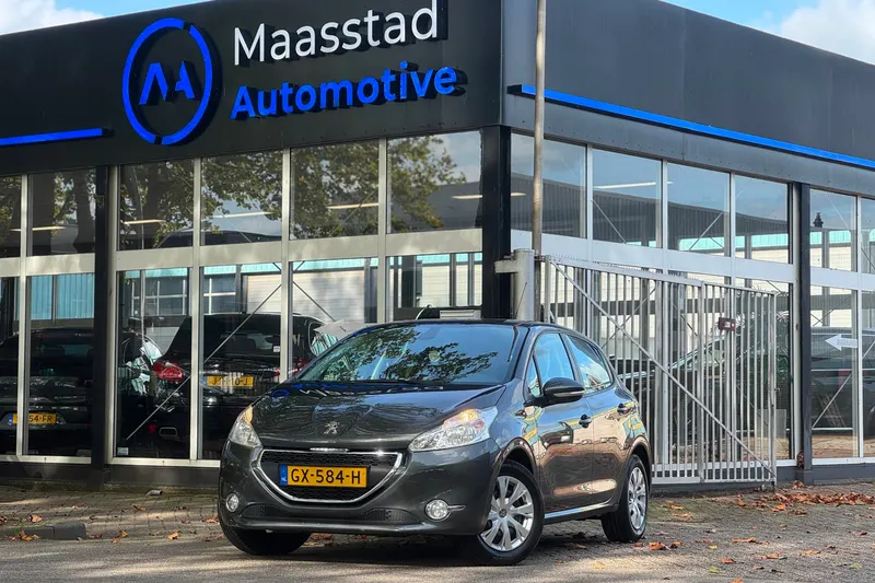 Peugeot 208 (2014)
