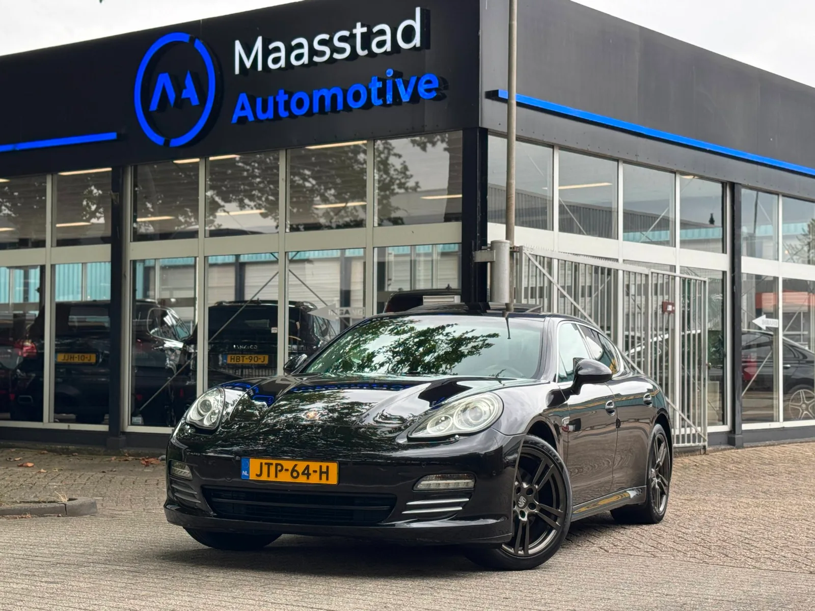 Porsche Panamera (2010) — foto 1