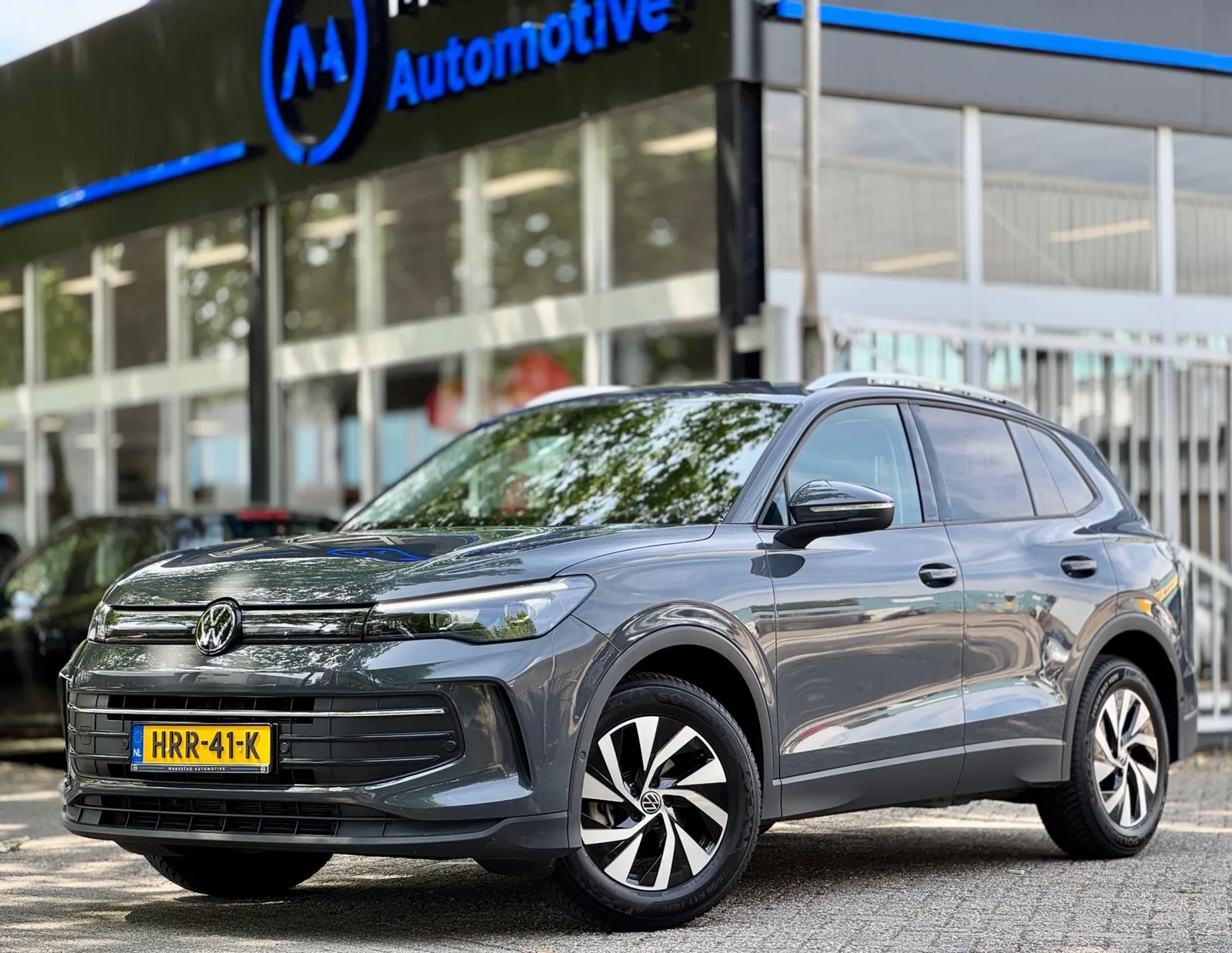 Volkswagen Tiguan (2024) — foto 1