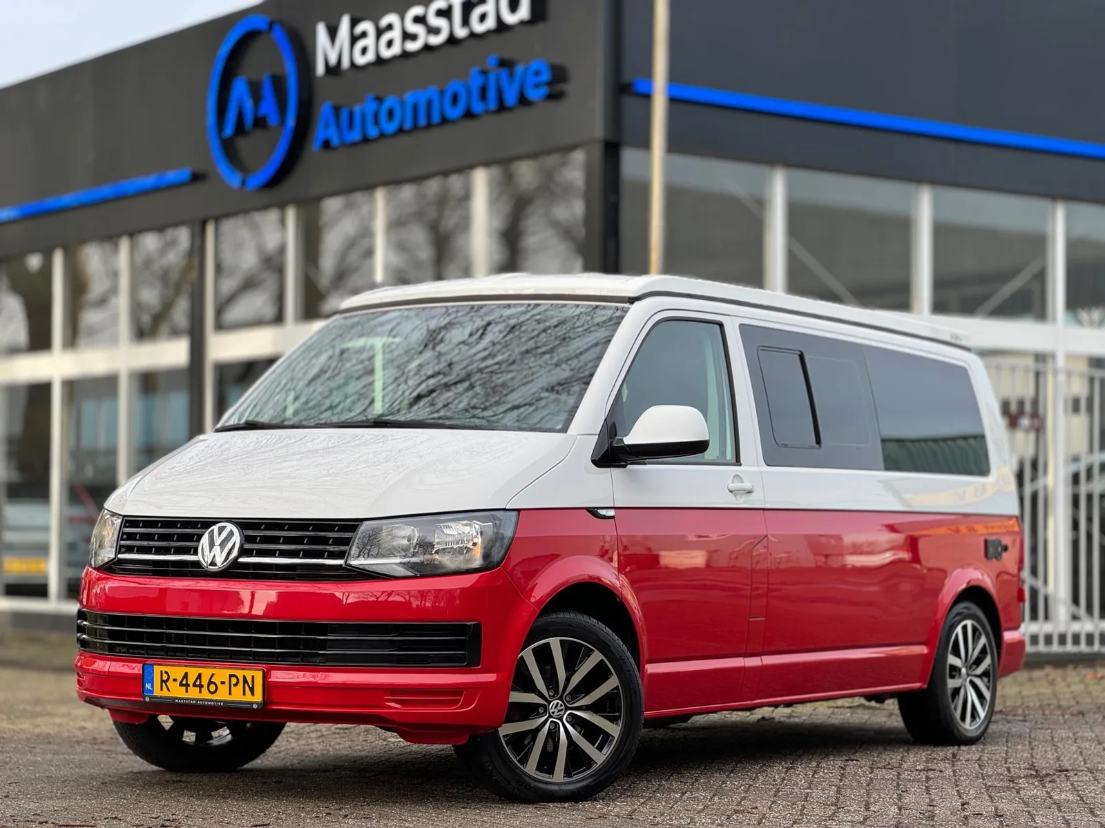 Volkswagen Transporter (2018) — foto 1