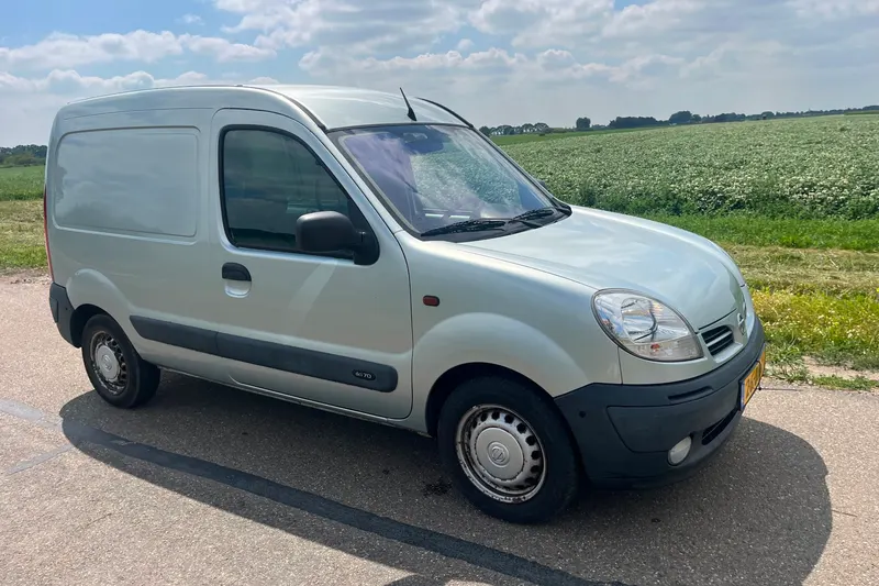 Nissan Kubistar (2004)
