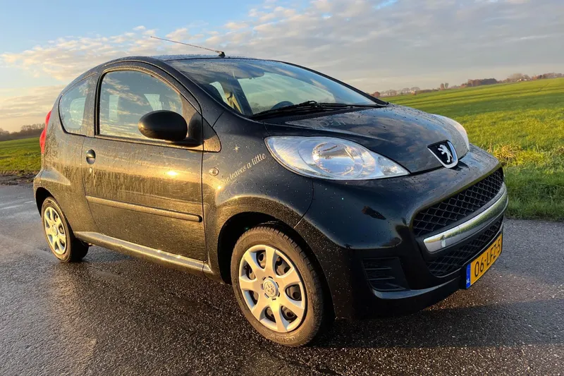 Peugeot 107 (2010)