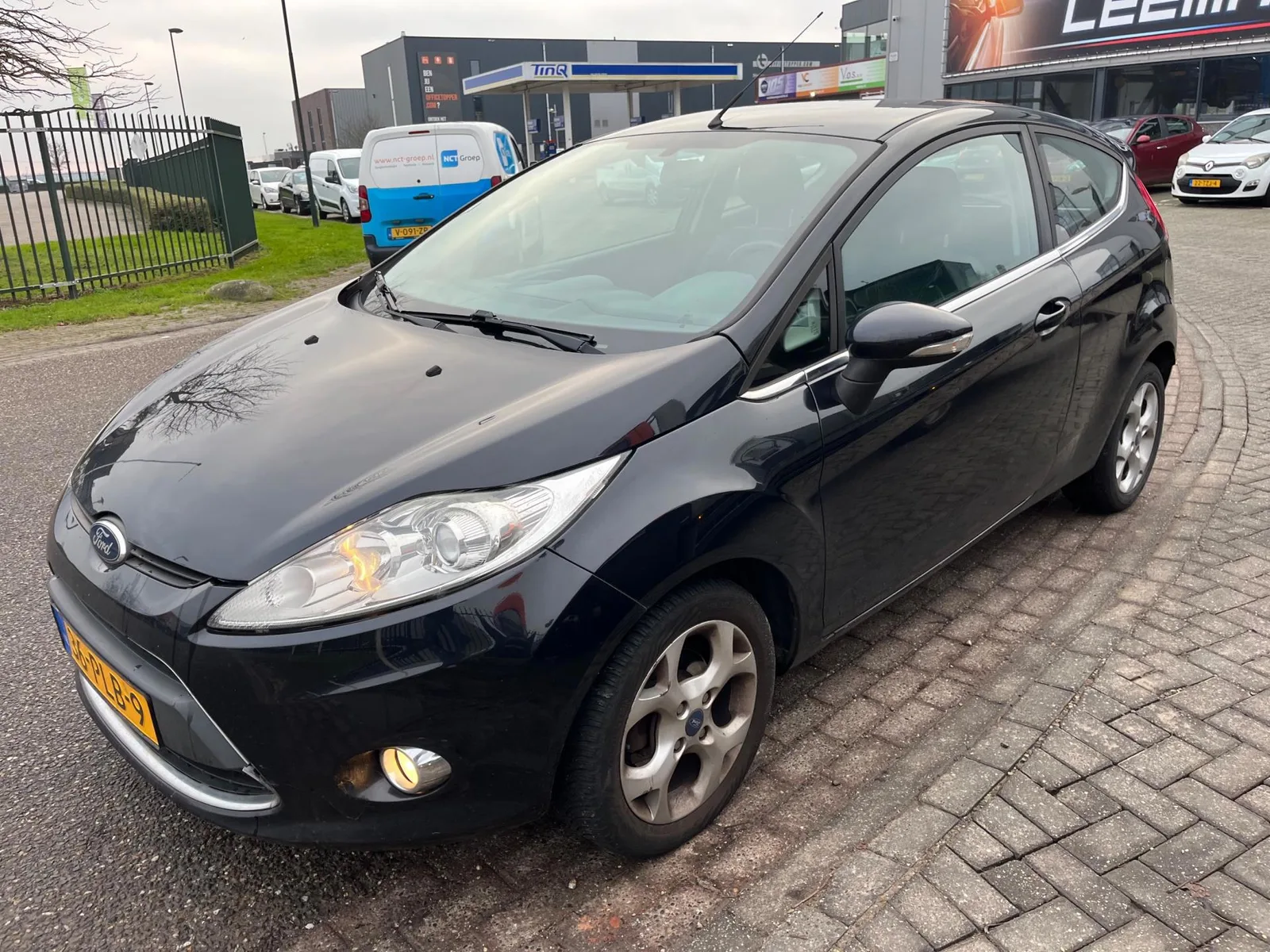 Ford Fiesta (2011) — foto 1