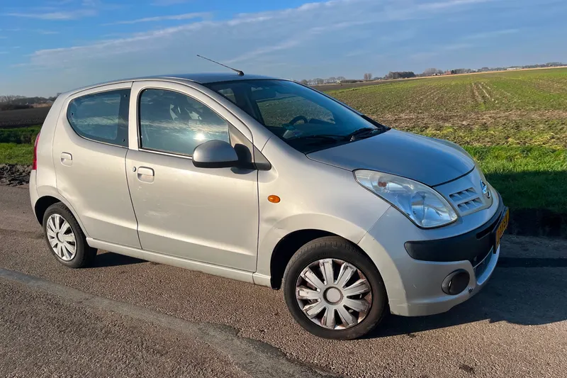Nissan Pixo (2010)