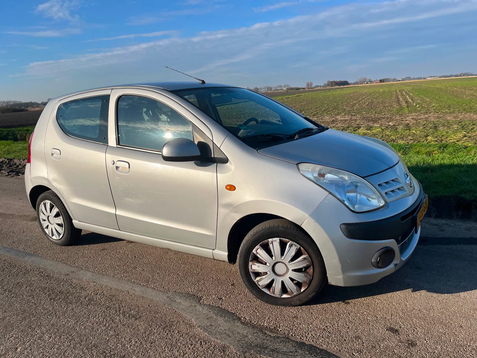 Nissan Pixo (2010) — foto 1
