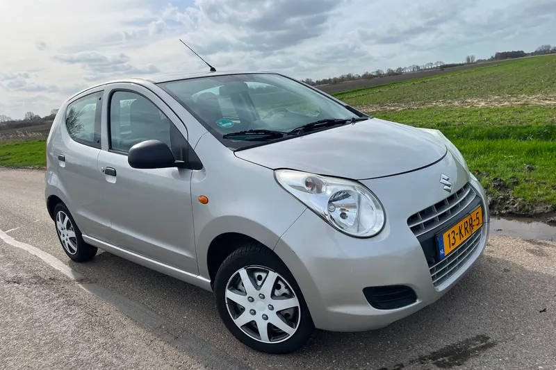 Suzuki Alto (2010)