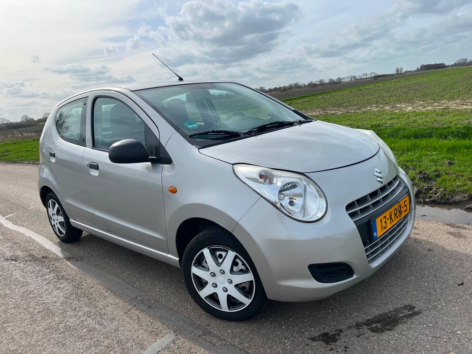 Suzuki Alto (2010) — foto 1