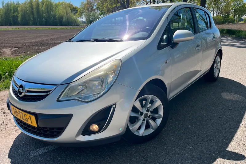 Opel Corsa (2012)