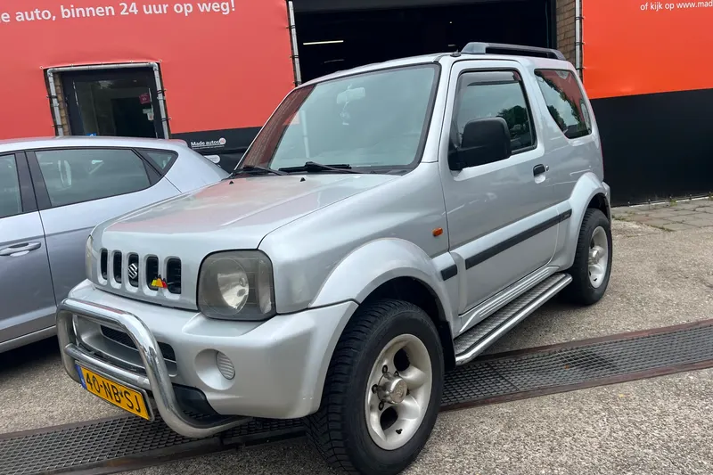 Suzuki Jimny (2003)