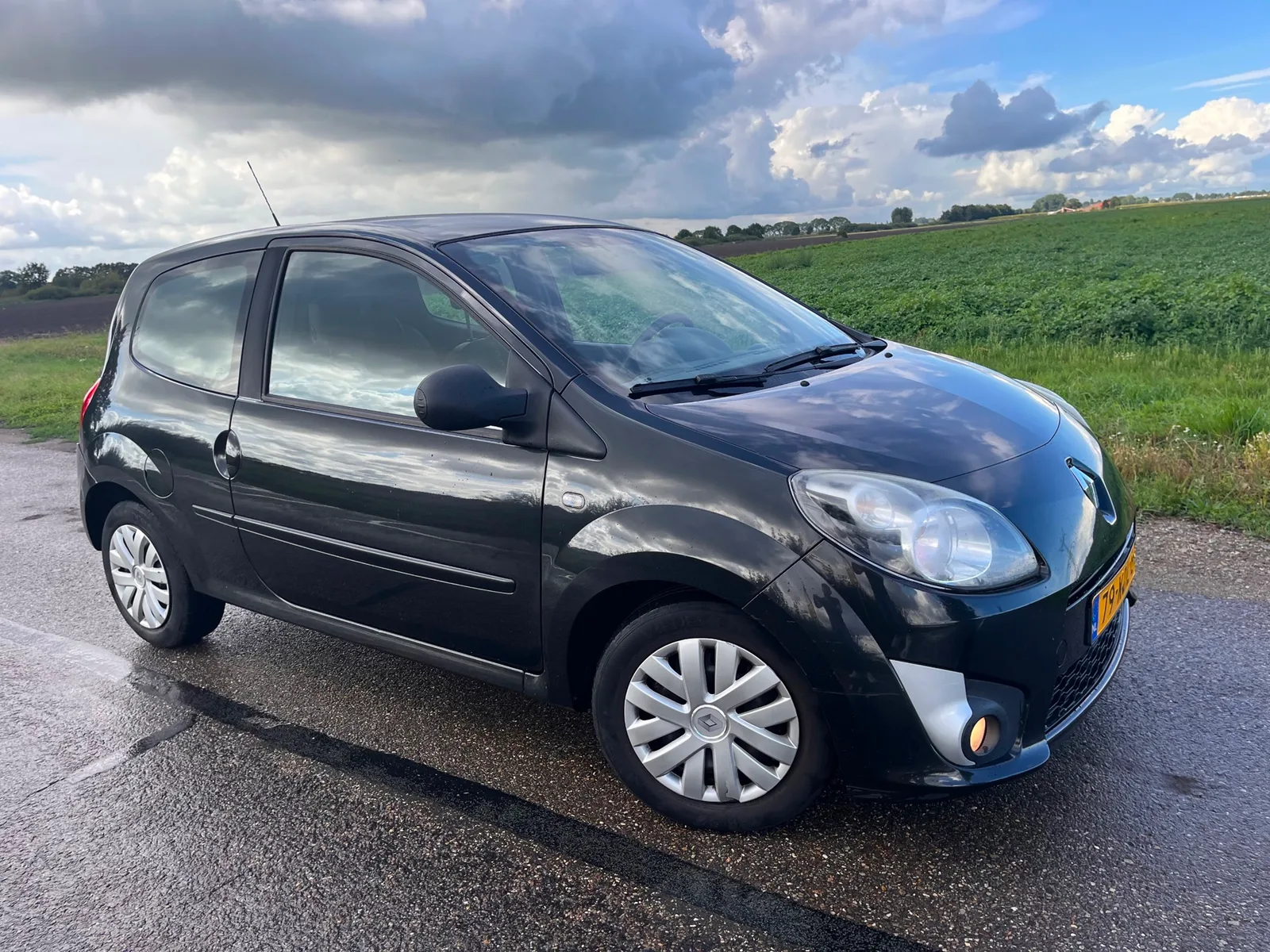 Renault Twingo (2009) — foto 1
