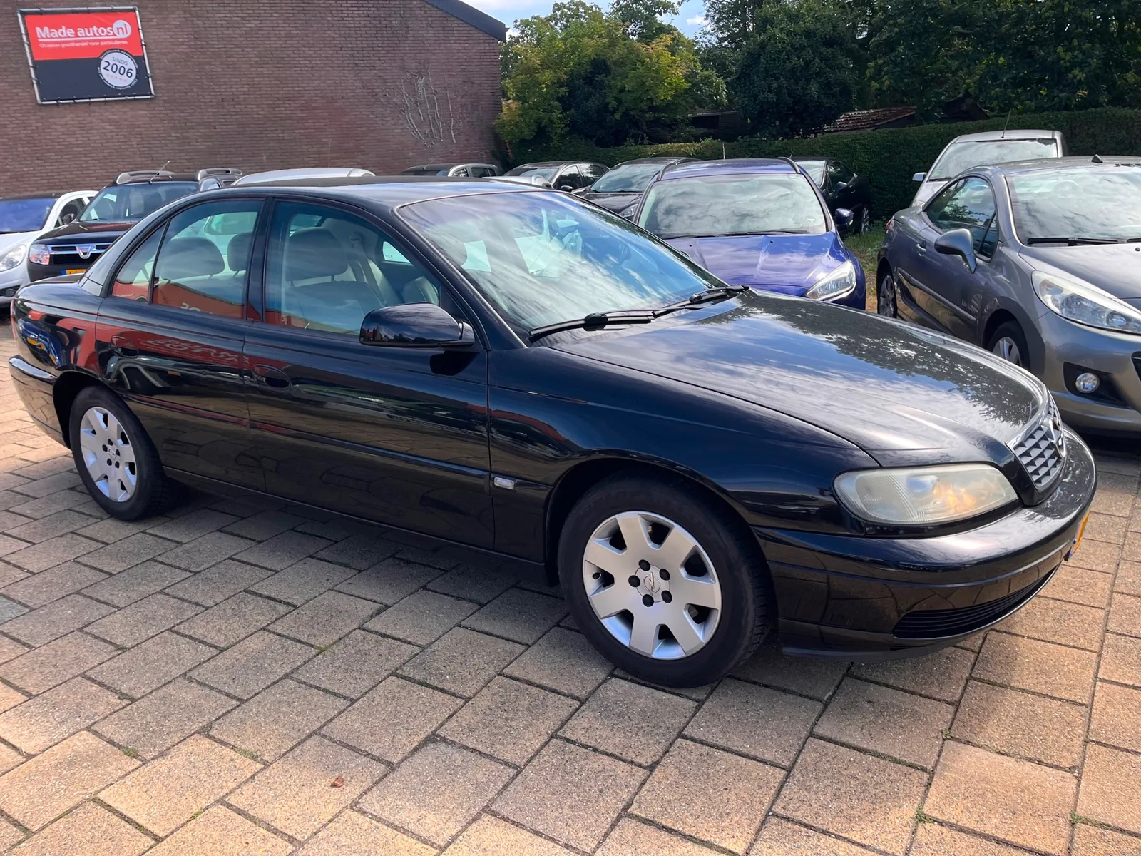 Opel Omega (2003) — foto 1