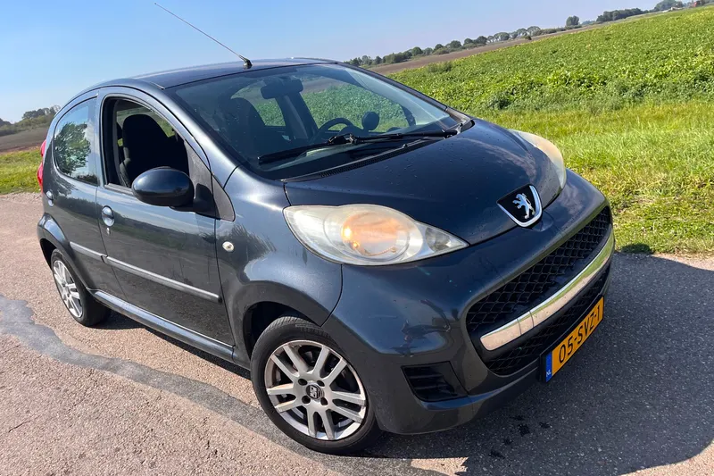 Peugeot 107 (2011)