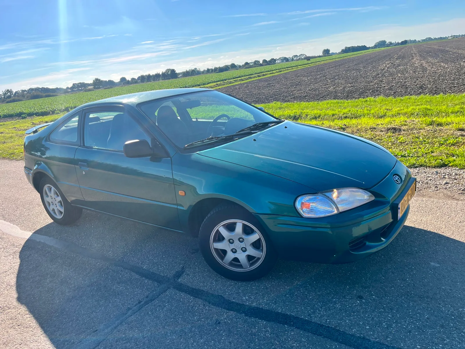 Toyota Paseo (1997) — foto 1