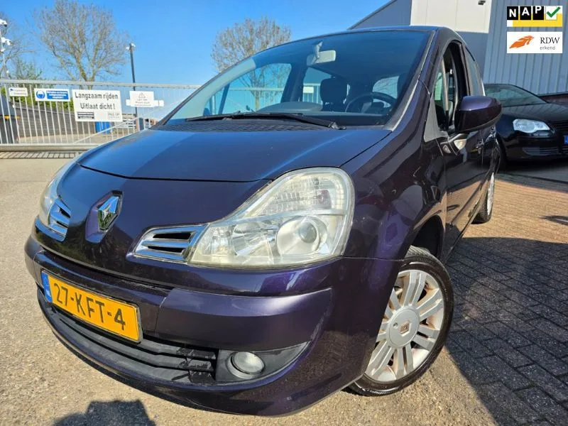 Renault Grand Modus (2009) — foto 1