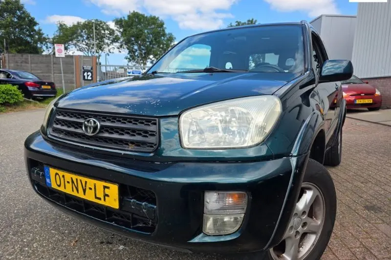 Toyota RAV4 (2002)
