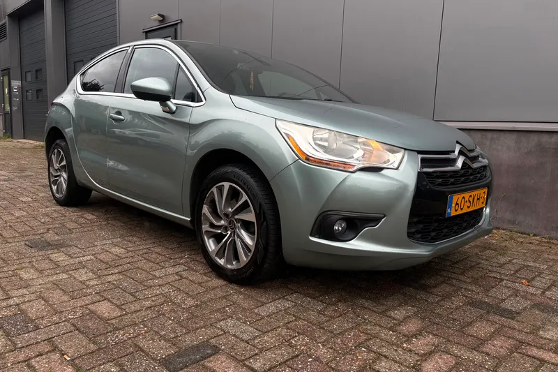Citroën DS4 (2011)