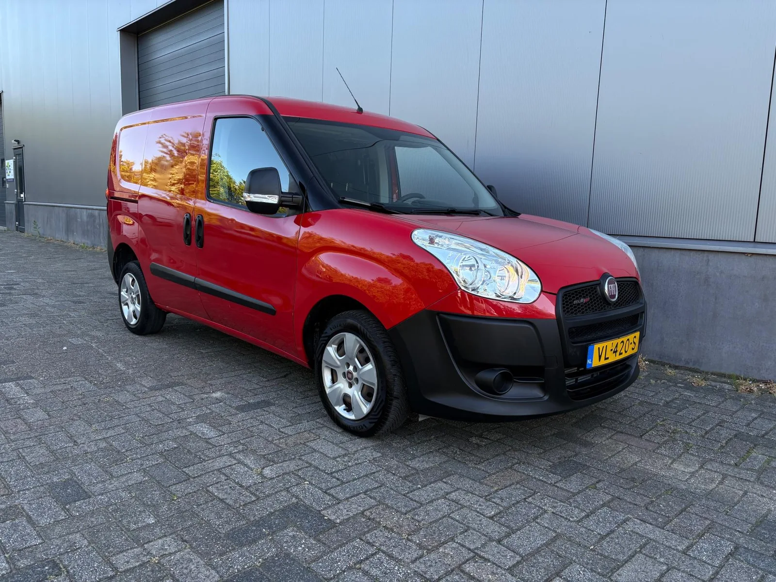 Fiat Doblò (2015) — foto 1
