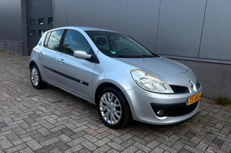Renault Clio (2009)