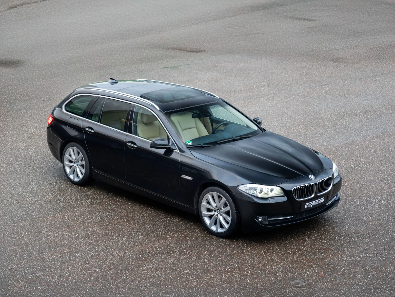 BMW 5-Serie (2011) — foto 1