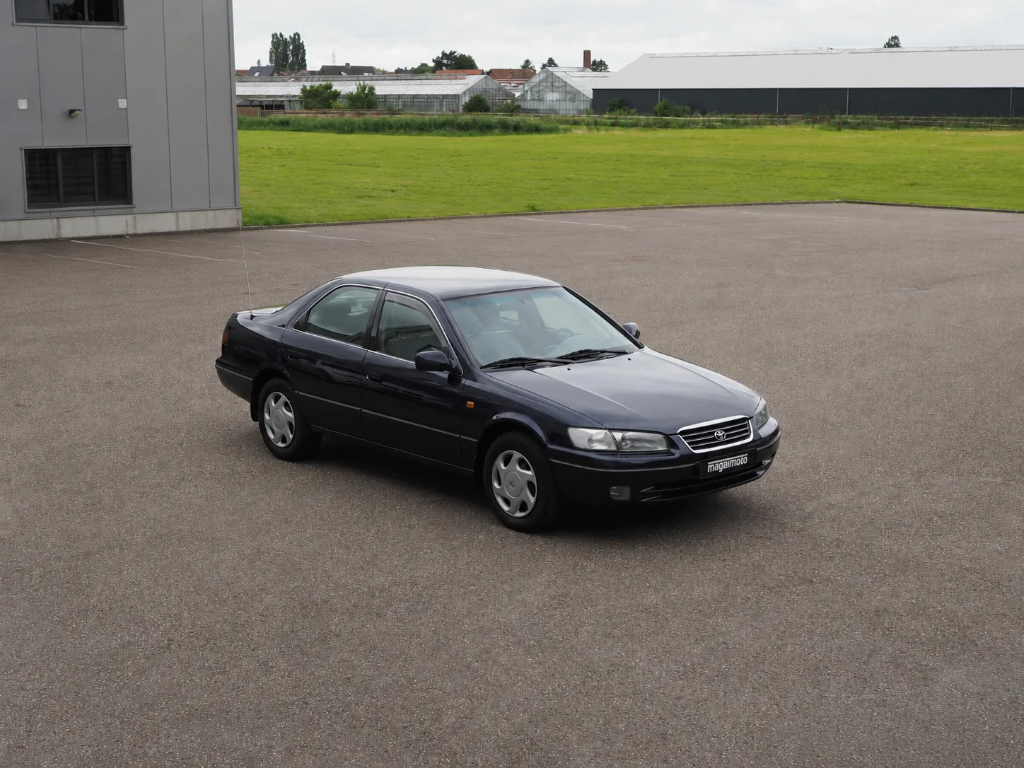 Toyota Camry (1998) — foto 1