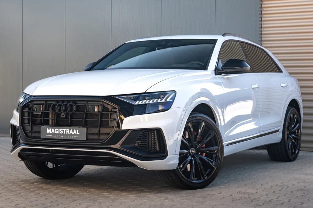 Audi Q8 (2022) — foto 1