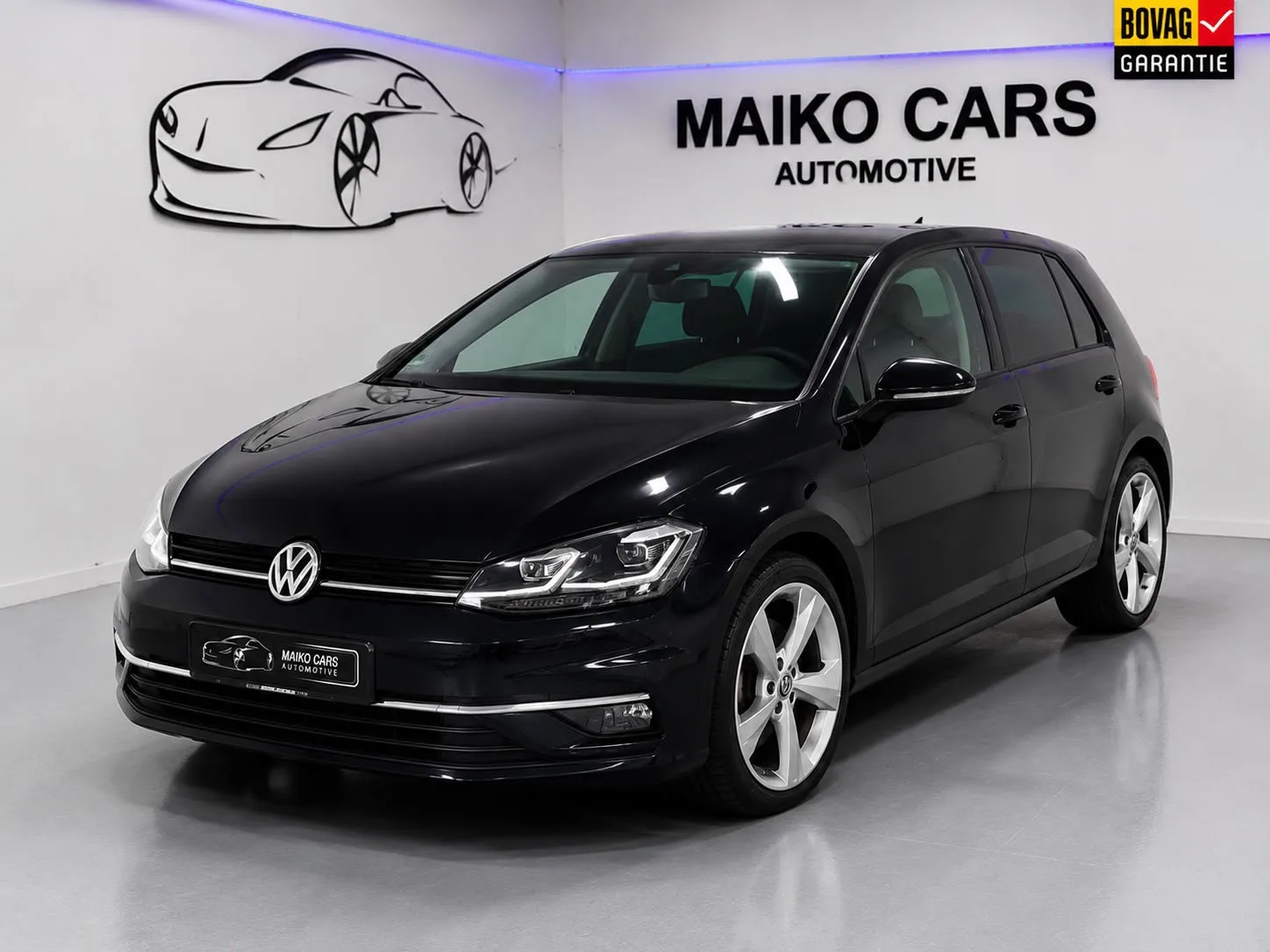 Volkswagen Golf (2019) — foto 1