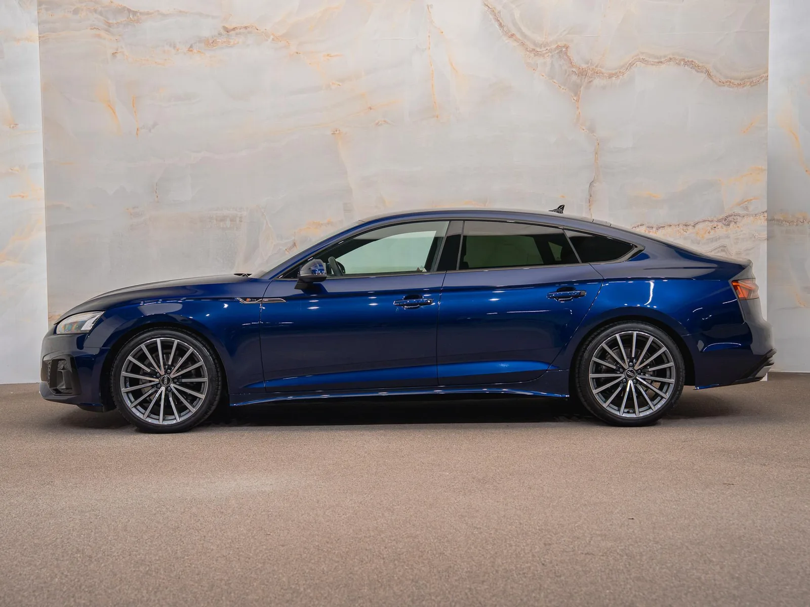 Audi A5 (2022) — foto 1