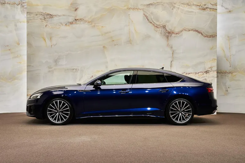 Audi A5 (2022)