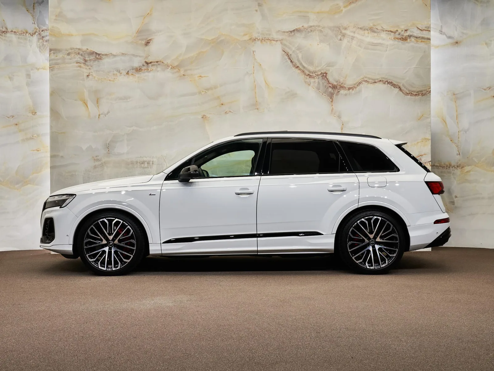 Audi Q7 (2025) — foto 1