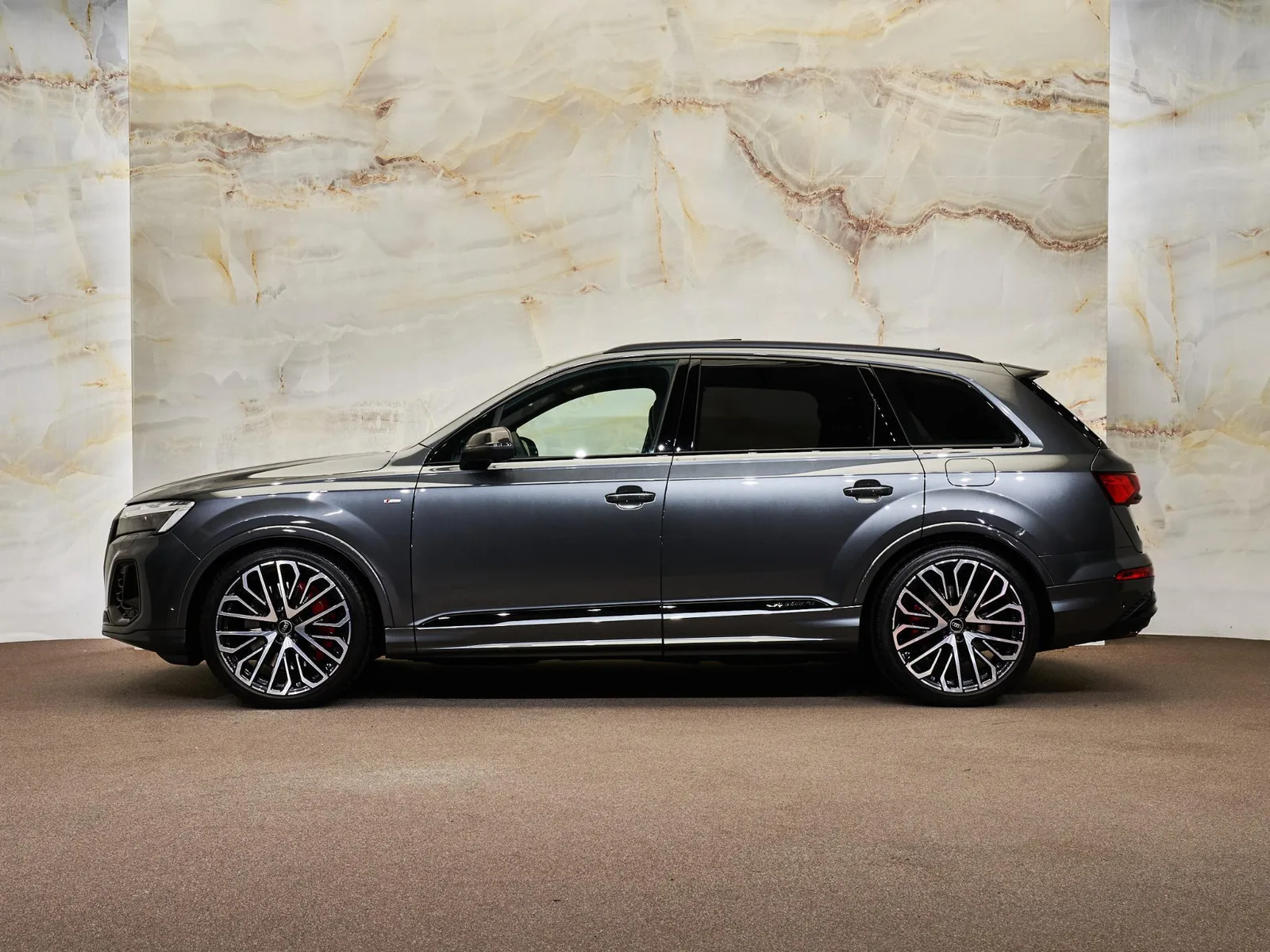 Audi Q7 (2026) — foto 1