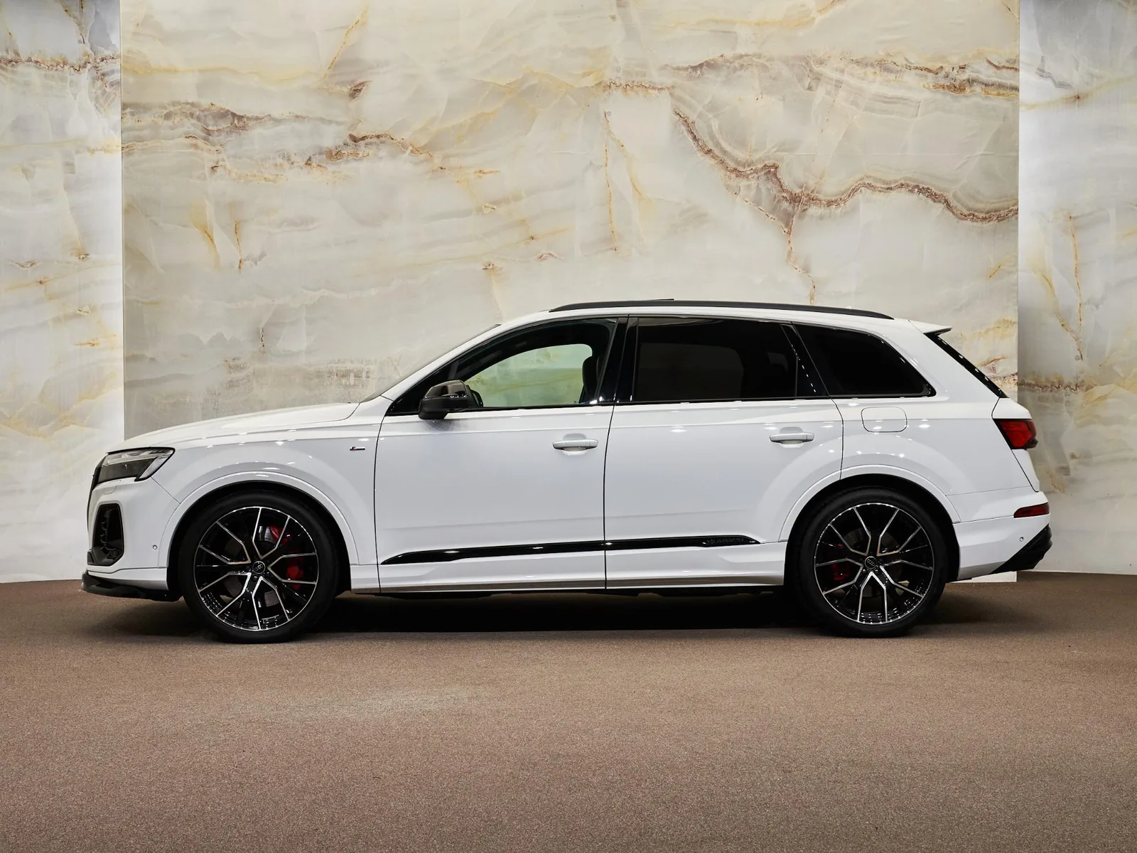 Audi Q7 (2025) — foto 1