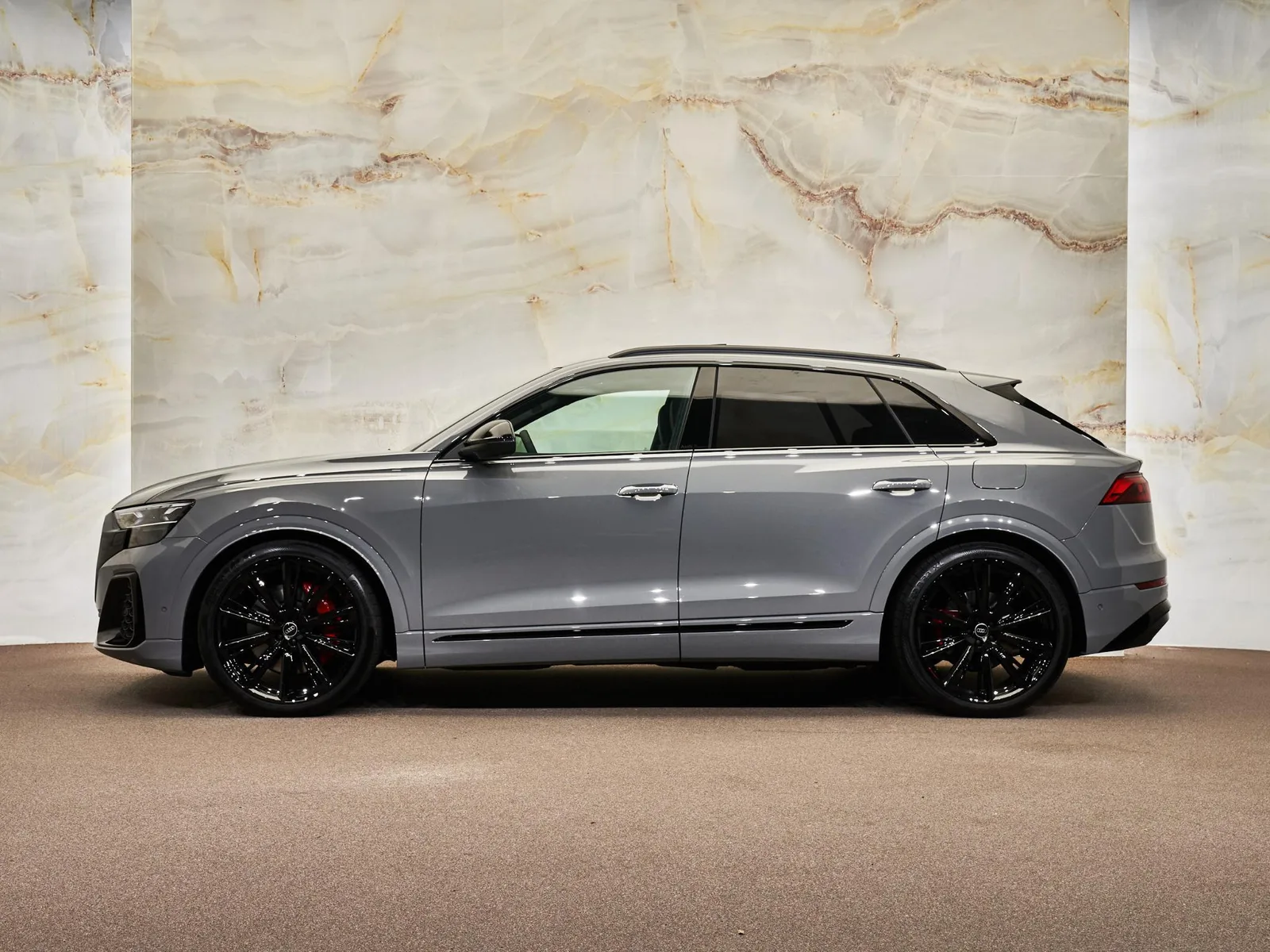 Audi Q8 (2026) — foto 1