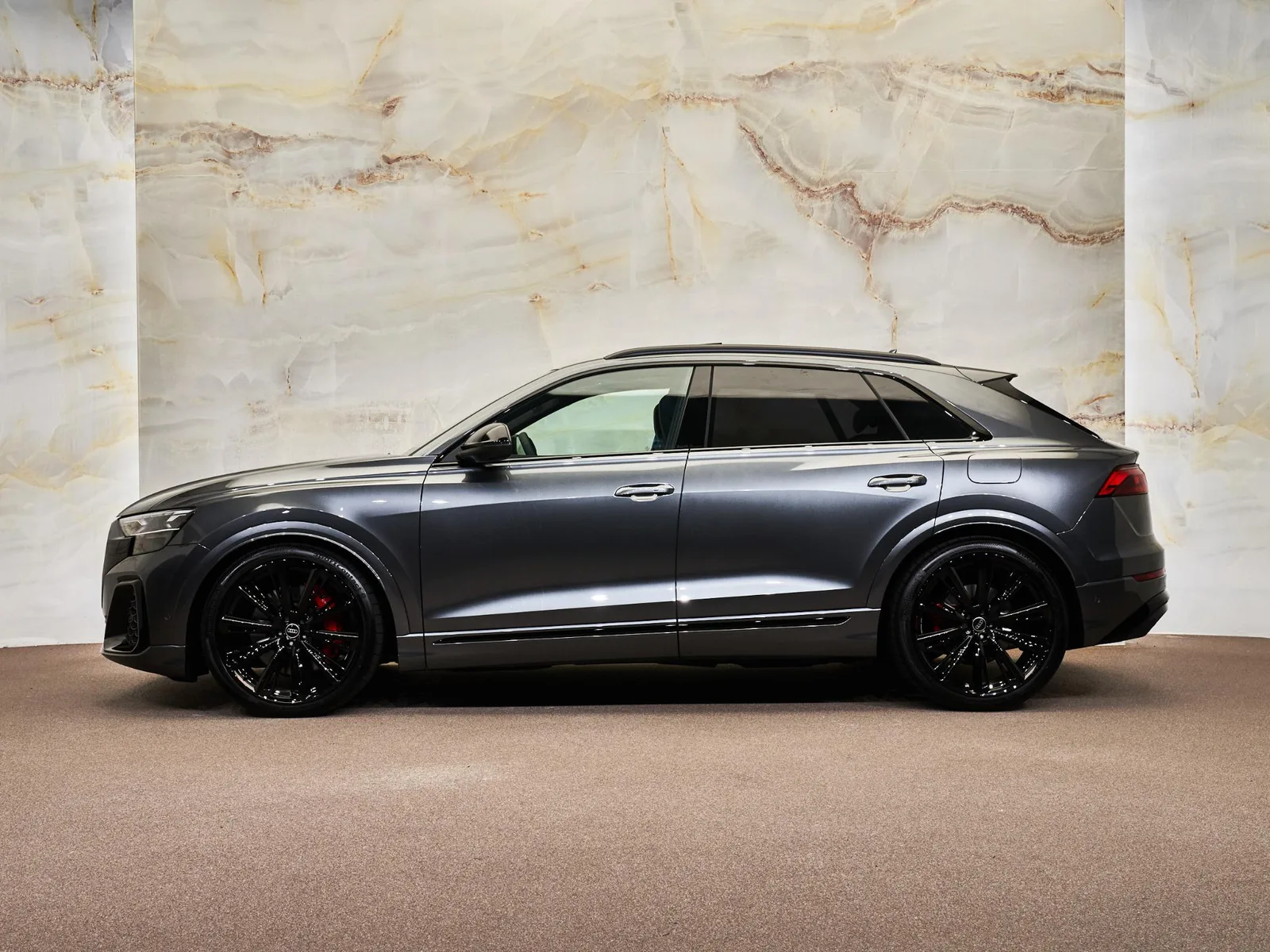 Audi Q8 (2026) — foto 1