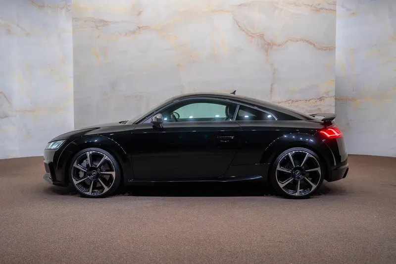 Audi TT RS (2016)