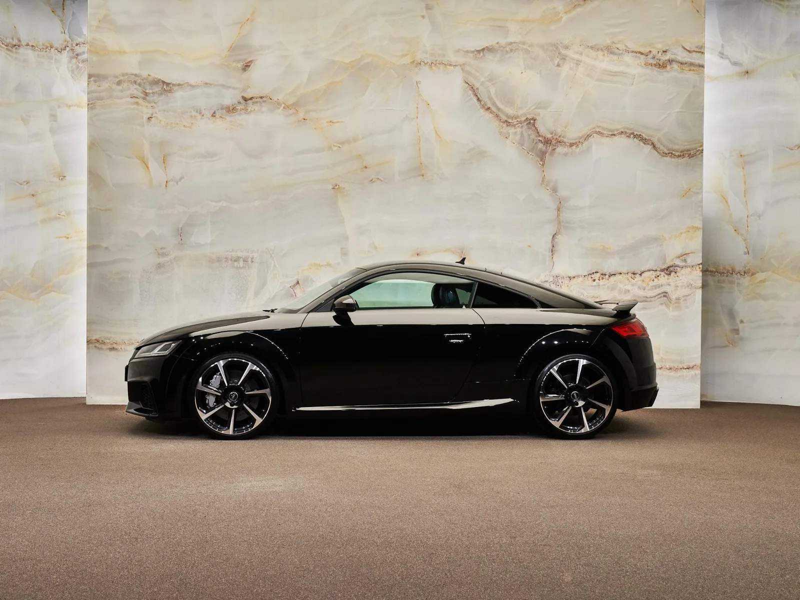 Audi TT RS (2016) — foto 1