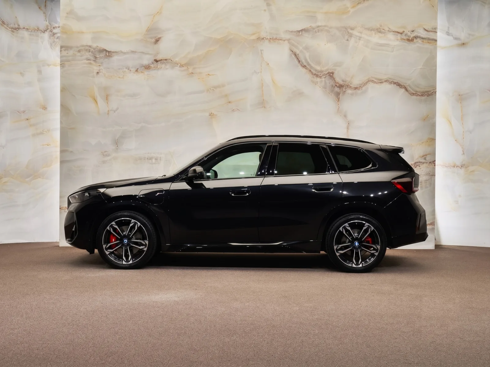 BMW X1 (2025) — foto 1