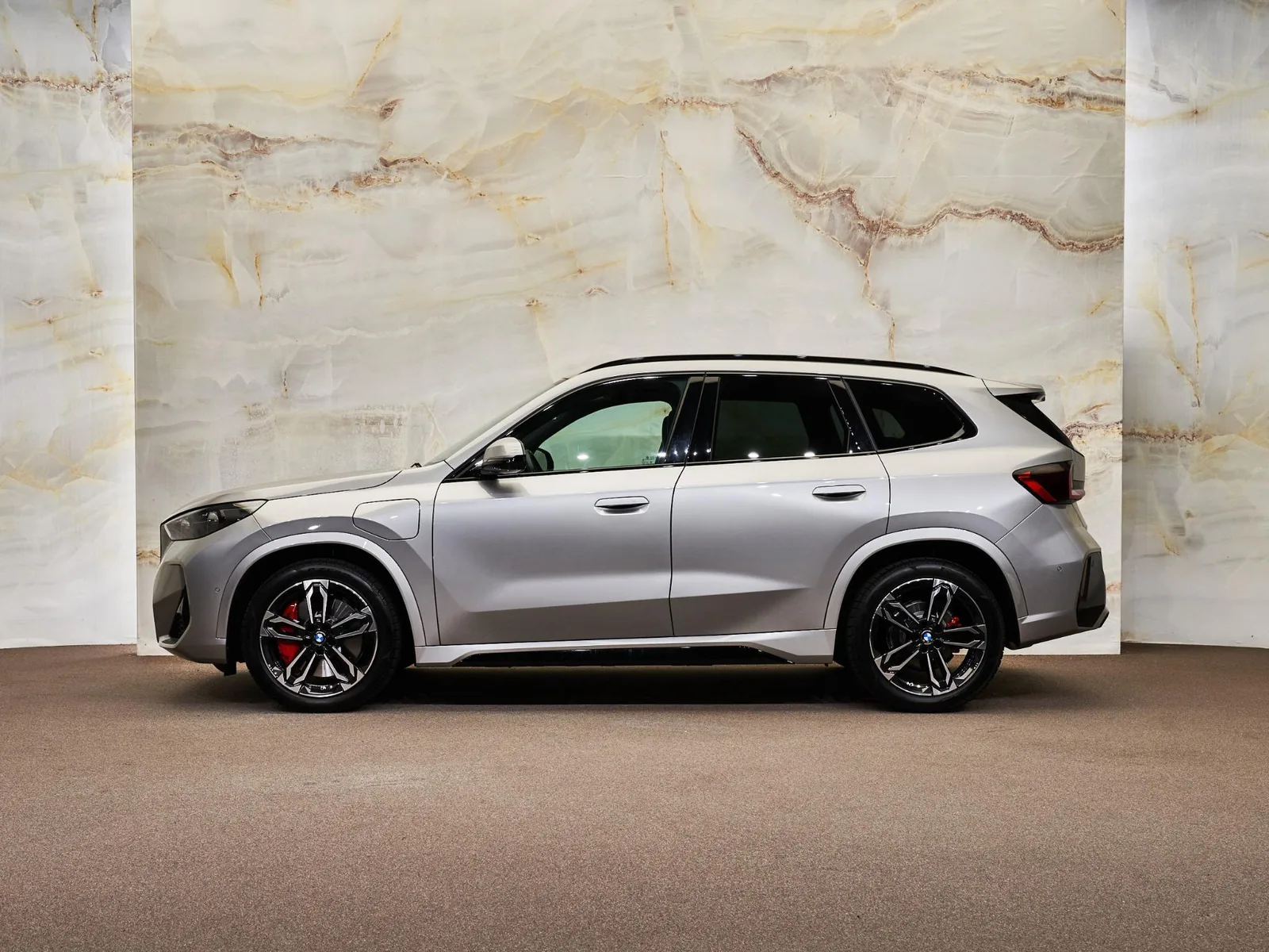 BMW X1 (2025) — foto 1