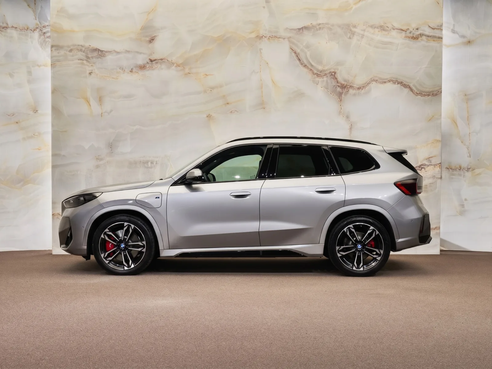 BMW X1 (2025) — foto 1