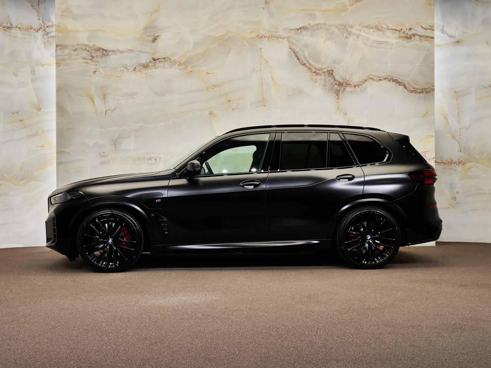 BMW X5 (2026) — foto 1