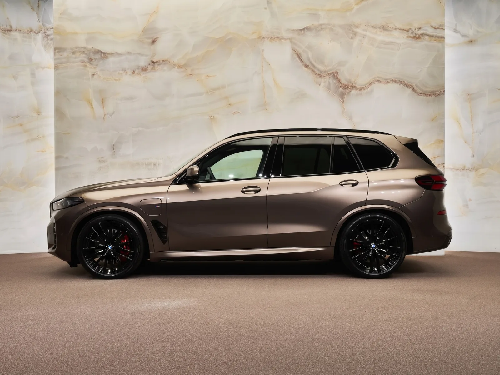 BMW X5 (2026) — foto 1