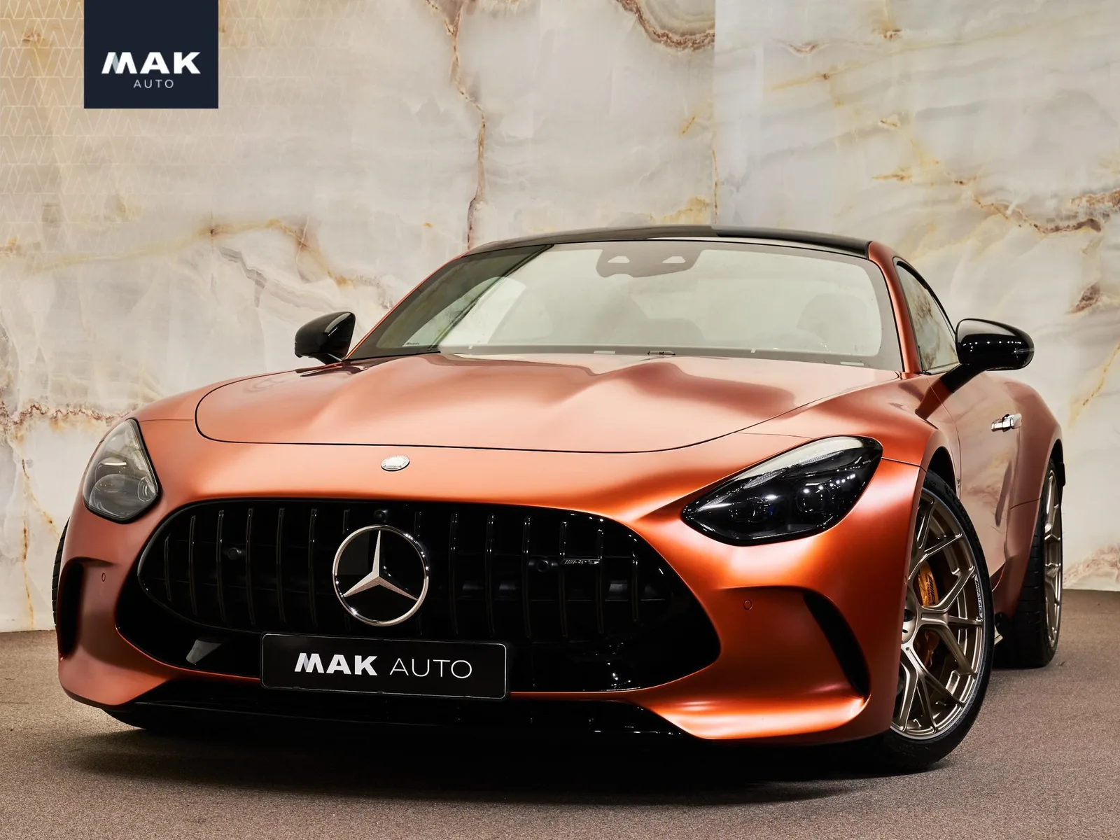 Mercedes-Benz AMG GT (2025) — foto 1