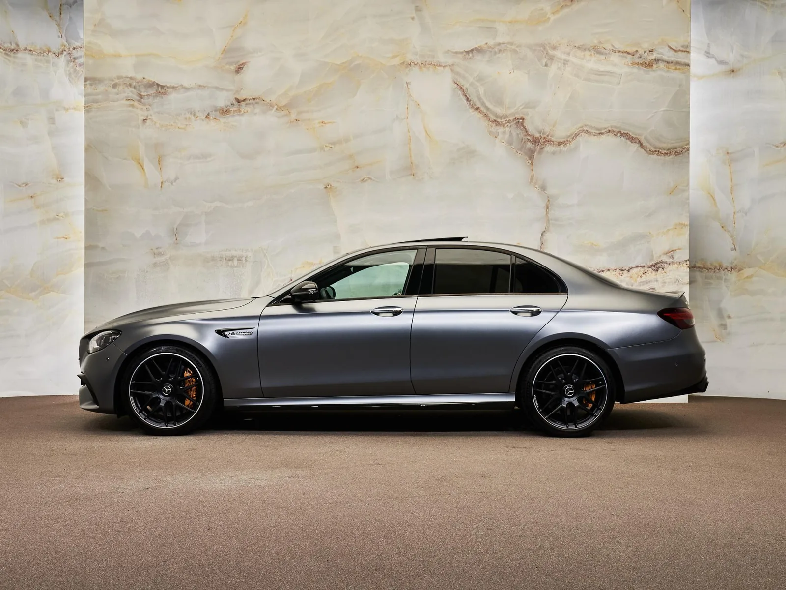 Mercedes-Benz E-Klasse (2021) — foto 1