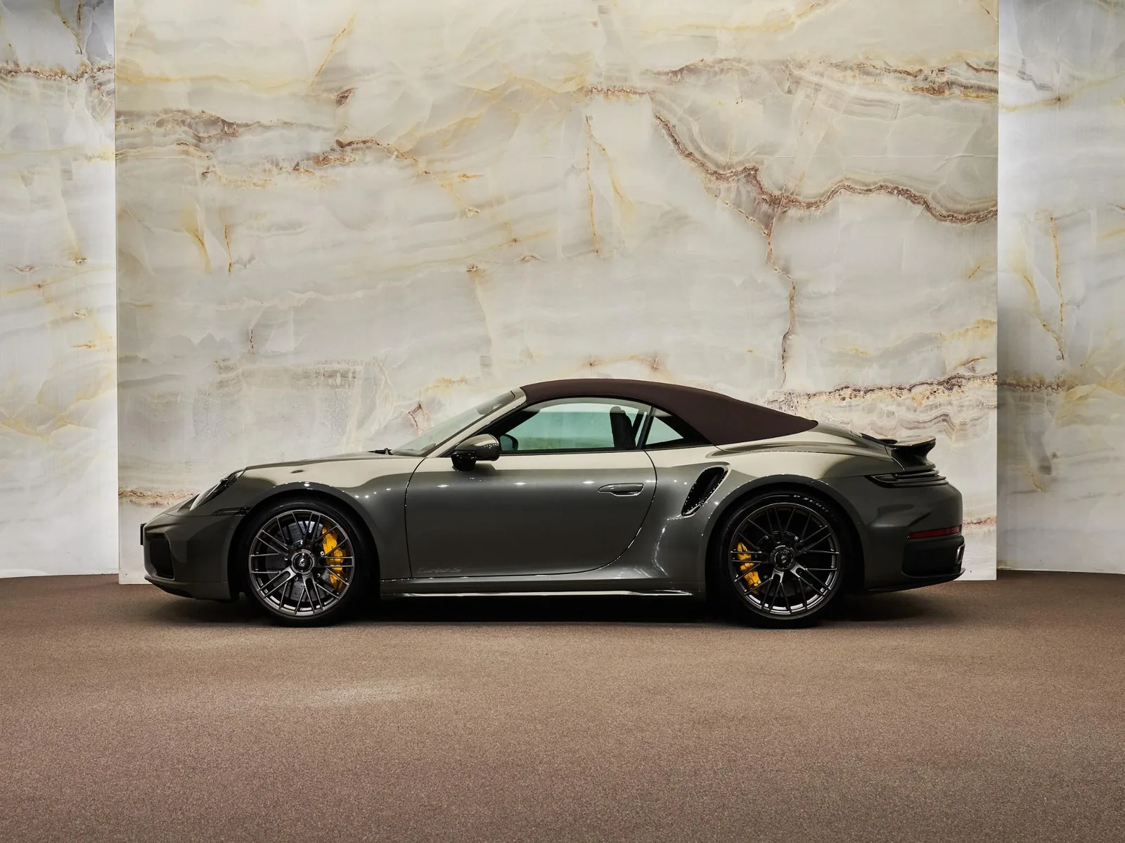Porsche 911 (2026) — foto 1