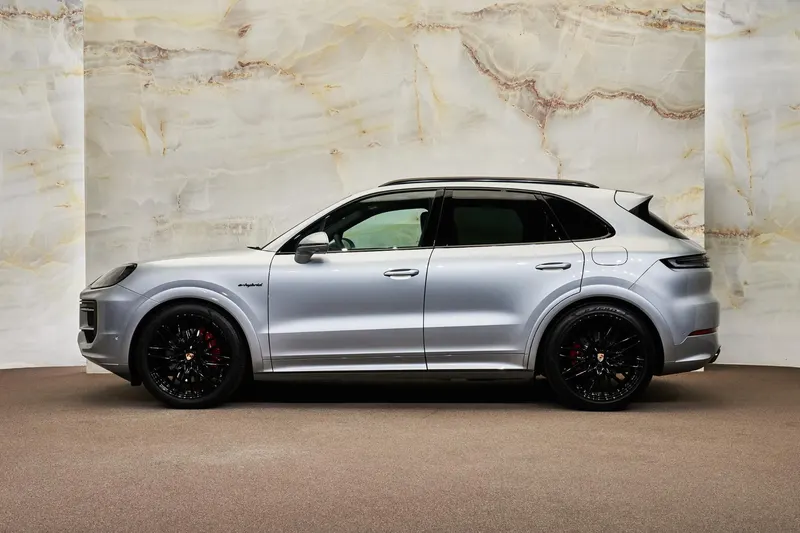 Porsche Cayenne (2025)